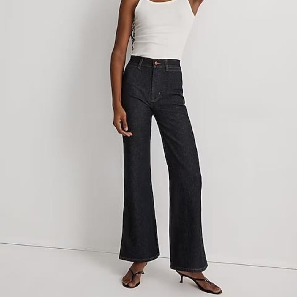 NWT - 11" High-Rise Flare Jeans in Durland Wash